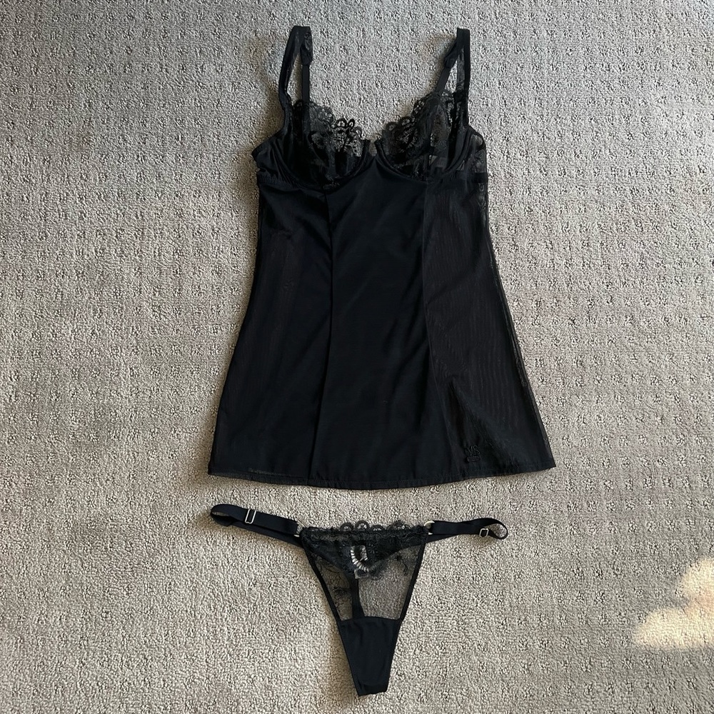 Victoria Secret Black 2 piece Lingerie set 34B